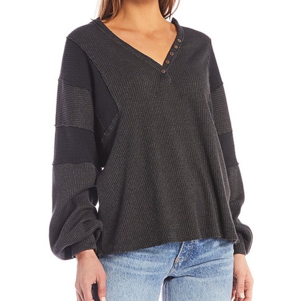 Free People Callisto Long Blouson Sleeve Oversized Henley Neck Top NWT Sz. XS